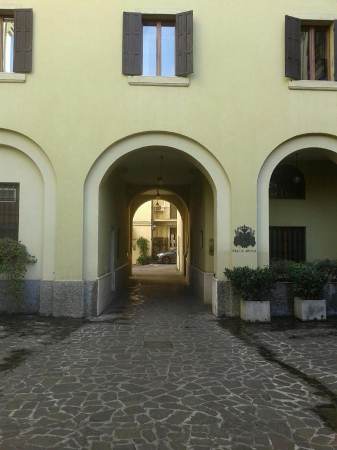 Attico Di Charme Bed & Breakfast Verona Exterior photo