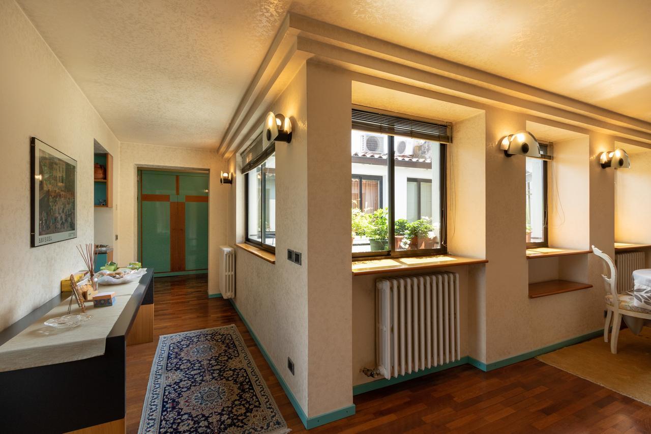 Attico Di Charme Bed & Breakfast Verona Exterior photo